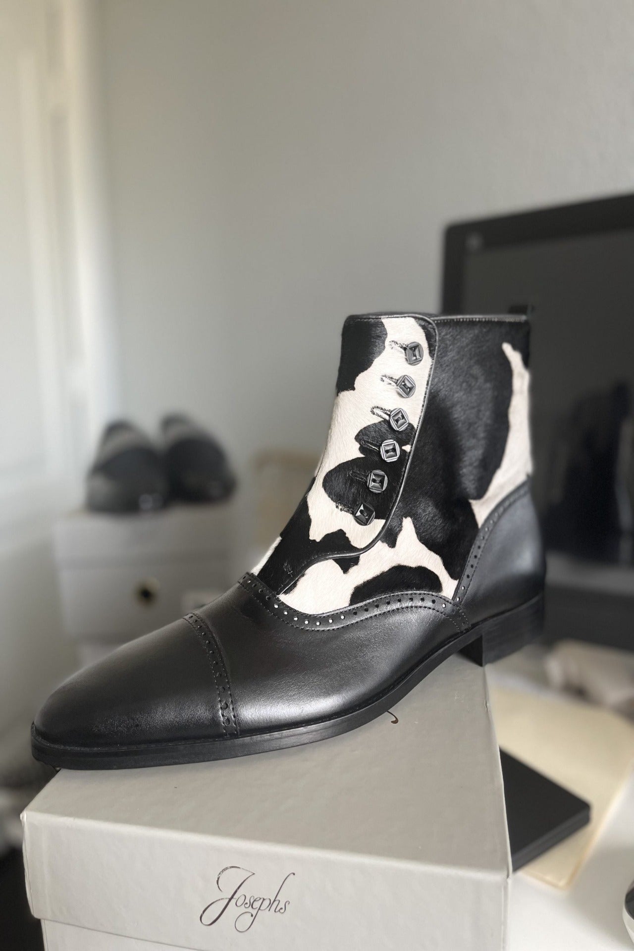 WILD ONE Chelsea Boots