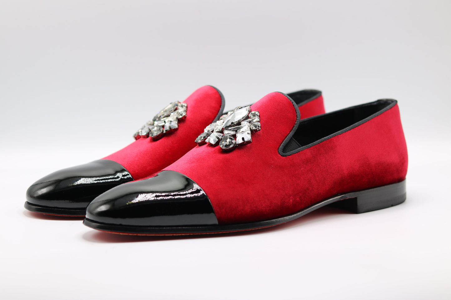 OGLAC LUXURY VELVET SLIPPERS